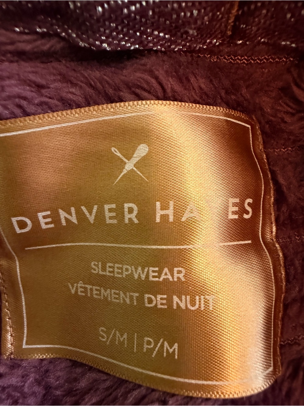 Denver Hayes Plush Hooded Sleepwear Robe - Gold and Wine - Picture 6 of 6
